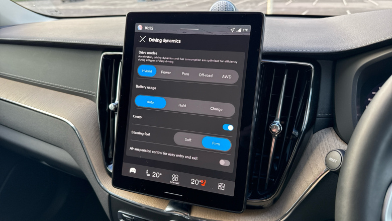 Volvo XC60 2.0 T8 [455] PHEV Ultra Dark 5dr AWD Geartronic Estate